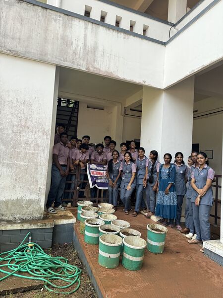 പ്രമാണം:31043 nss agri 1 25.jpg