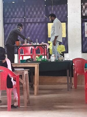 42560 വീട്ടിൽ ഒരു പരീക്ഷണശാല 3.jpg