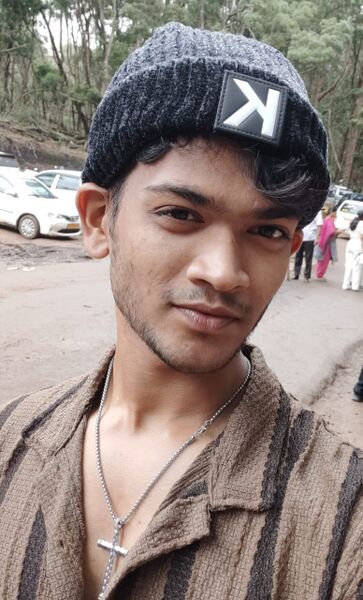 പ്രമാണം:44046 lkalumini ashish.jpeg