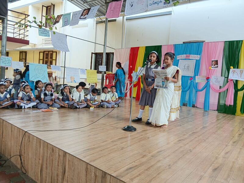 പ്രമാണം:44443 Gandhi darasan (2).jpg