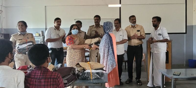 പ്രമാണം:Sreeja1 UD.jpeg