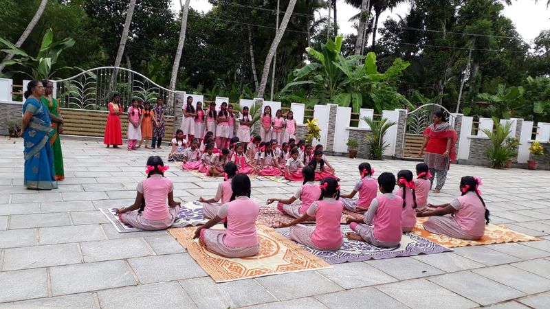 പ്രമാണം:Yoga Day1.jpg