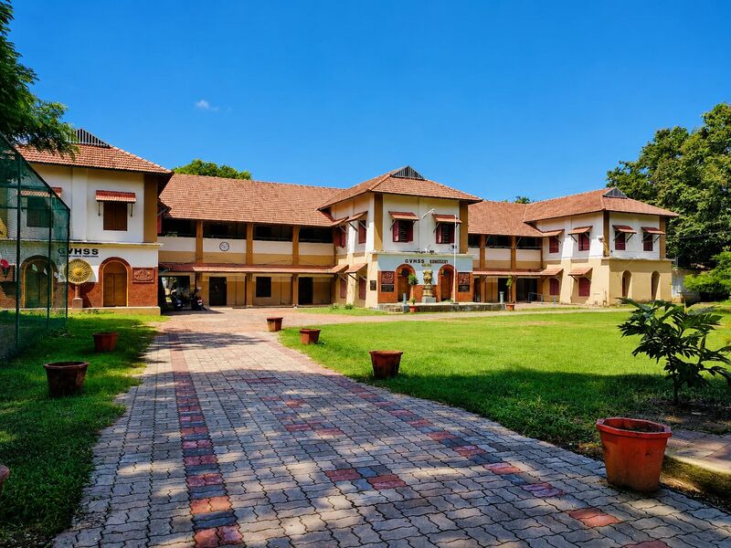 പ്രമാണം:17007 GVHSS KINASSERY.jpeg