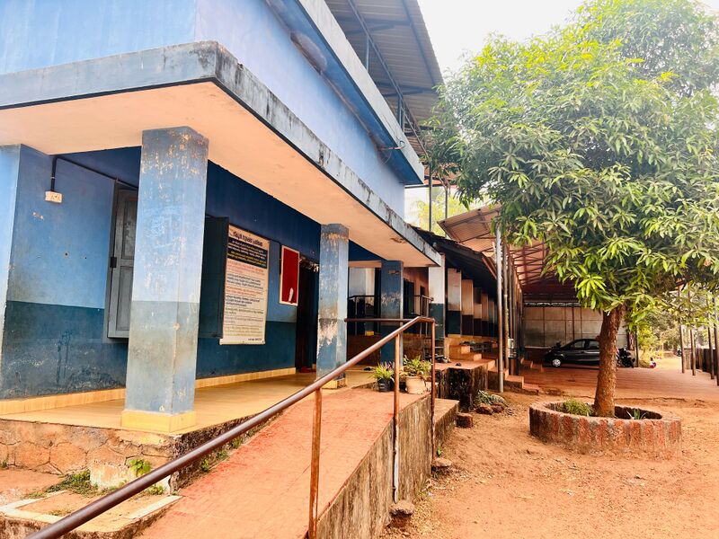 പ്രമാണം:18524 facilities building.jpg
