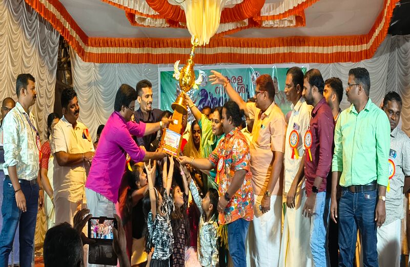 പ്രമാണം:21302-subdistkalolsavam25.jpg