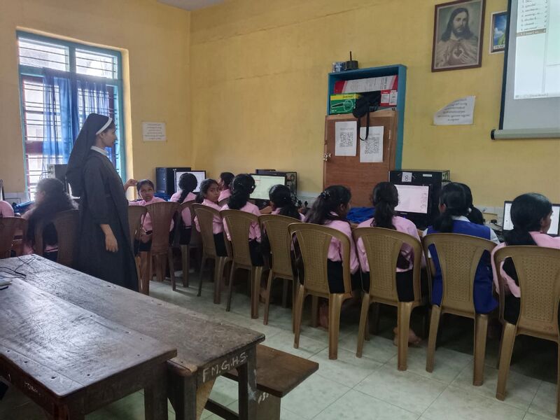 പ്രമാണം:29040-lk routin class-2.jpg