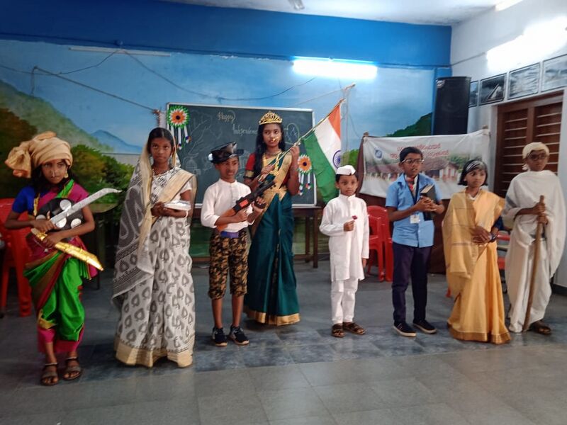 പ്രമാണം:40441 gwups independance.jpg