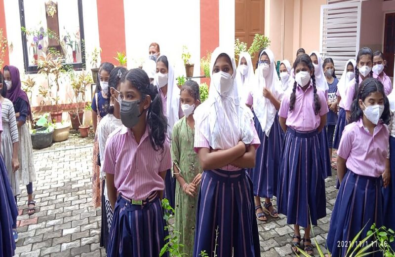 പ്രമാണം:BS21 EKM 25018 4.jpg