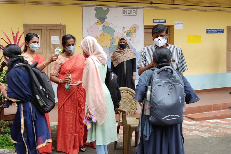 പ്രമാണം:BS21 EKM 28008 18.jpg