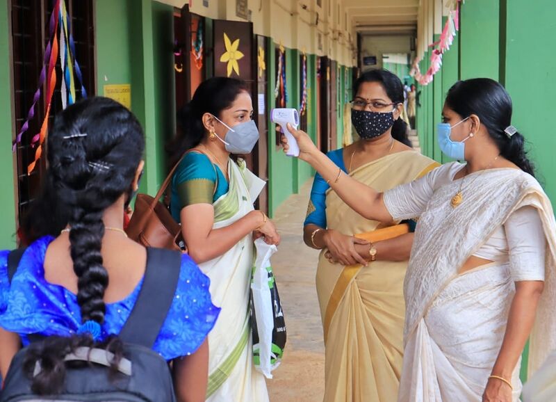 പ്രമാണം:BS21 TSR 22071 4.jpg