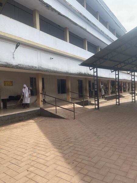 പ്രമാണം:11049 Hitech school.jpg