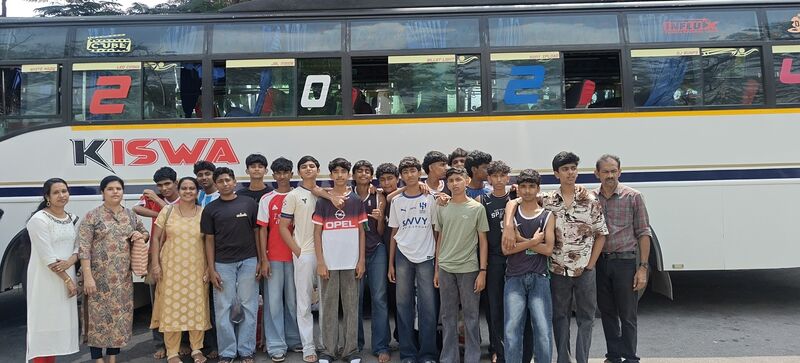 പ്രമാണം:15051 school tour25 4.jpg