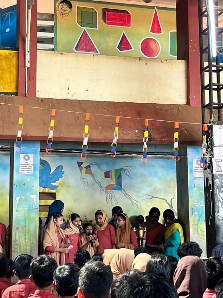 പ്രമാണം:19357 URDU-ASSEMBLY.jpg