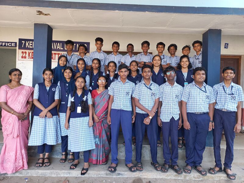 പ്രമാണം:25068 LK batch2023-26 group photo.jpg