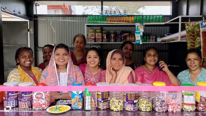 പ്രമാണം:25095 june26 kiyoski 4.jpg