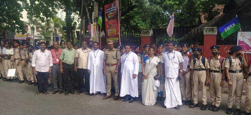 പ്രമാണം:43034NO TO DRUGS4.jpg