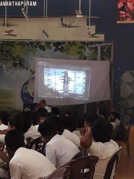 പ്രമാണം:43083 chandradiam7.jpg