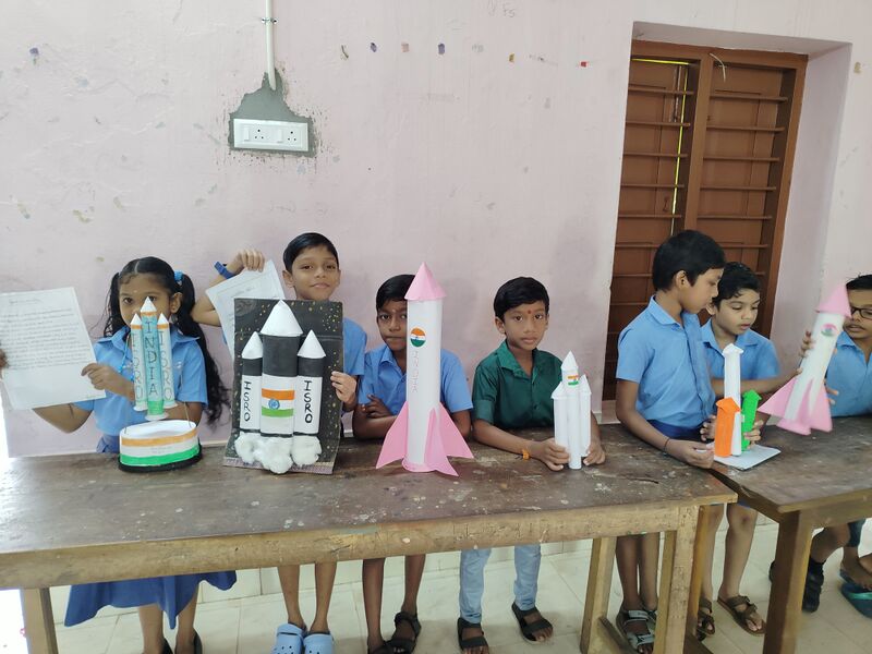 പ്രമാണം:43252 chandra 4.jpg