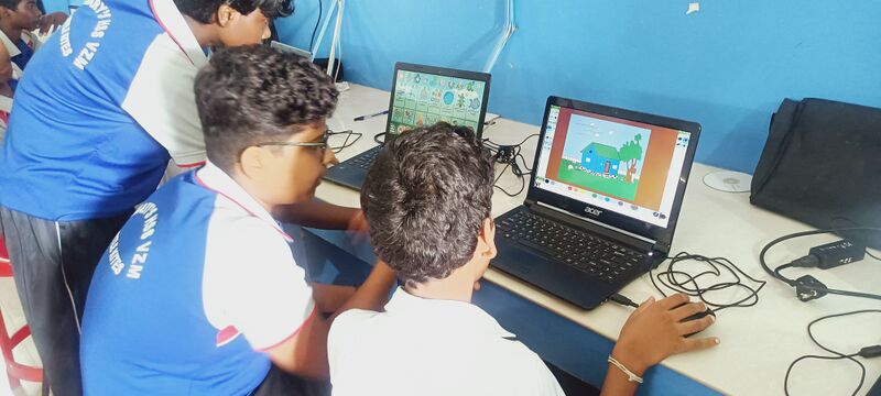 പ്രമാണം:44047 training.png.jpg