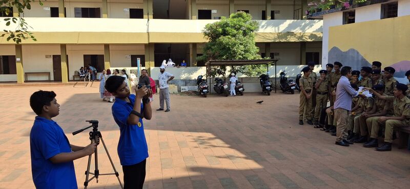 പ്രമാണം:47064 republic day 26.jpeg