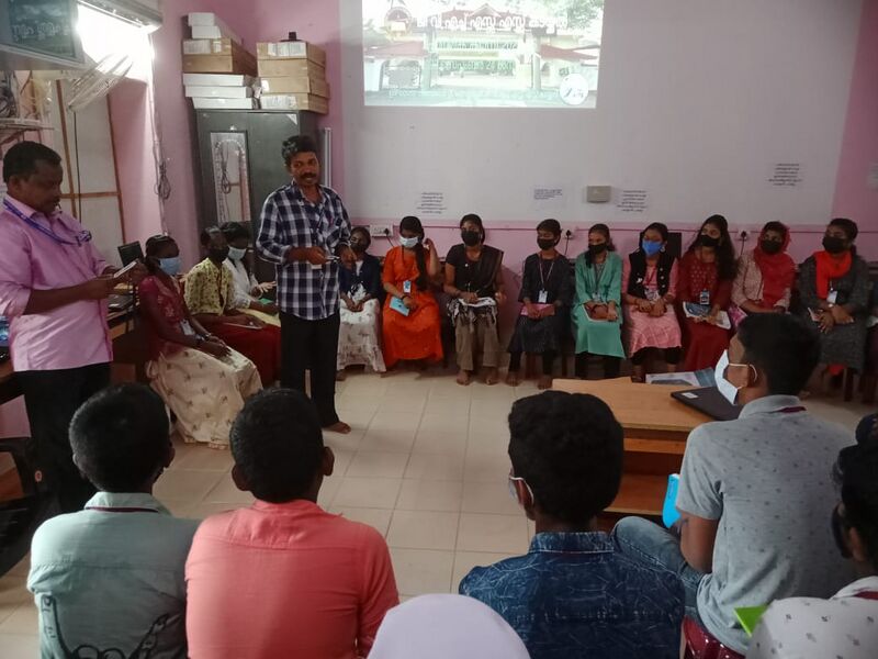 പ്രമാണം:Lkcamp 22.jpg