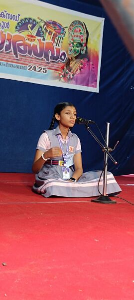 പ്രമാണം:13379-school kalolsavam.jpeg