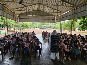 19833- MLP - Adv 2.jpg