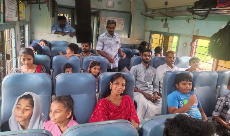 പ്രമാണം:19833-toor haritha vidyalayam 14.jpg