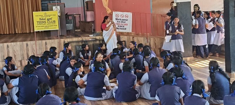 പ്രമാണം:22076 Teens 2025.jpg