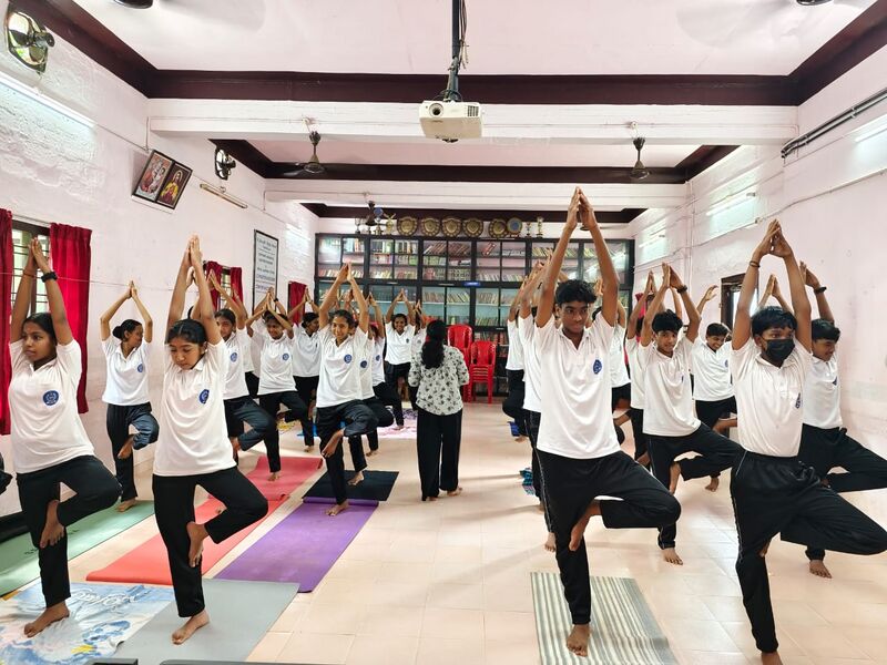പ്രമാണം:23070 Yoga Day SPC 2025.jpeg