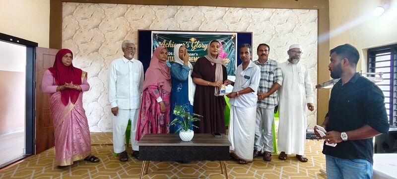 പ്രമാണം:24805144-c3be-43a1-bc63-94a097e1fa6a.jpg