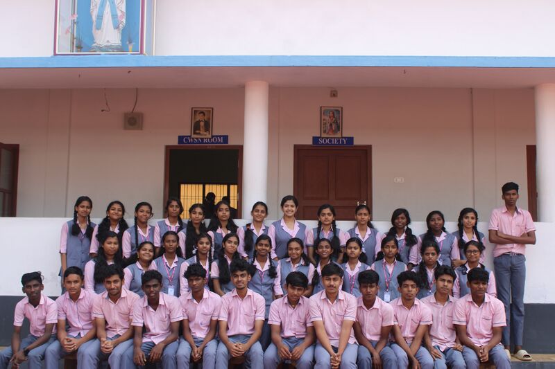 പ്രമാണം:28027 2024 Batch.jpg