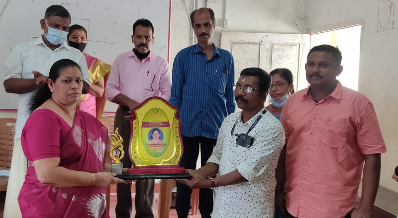 പ്രമാണം:40001 9.png