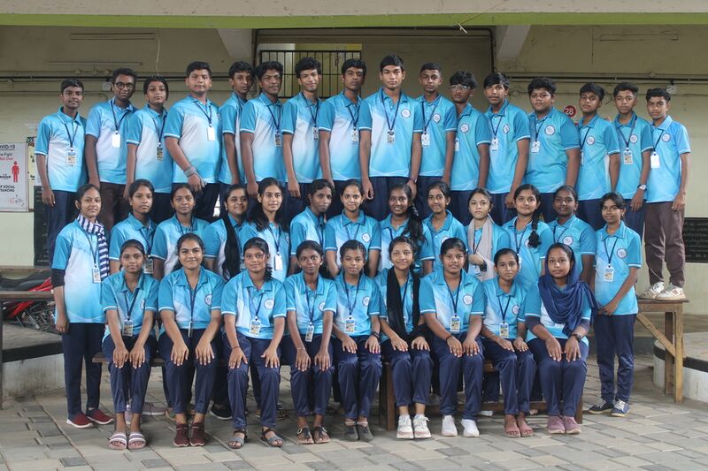 പ്രമാണം:42051 TVM LK 22-25.jpg