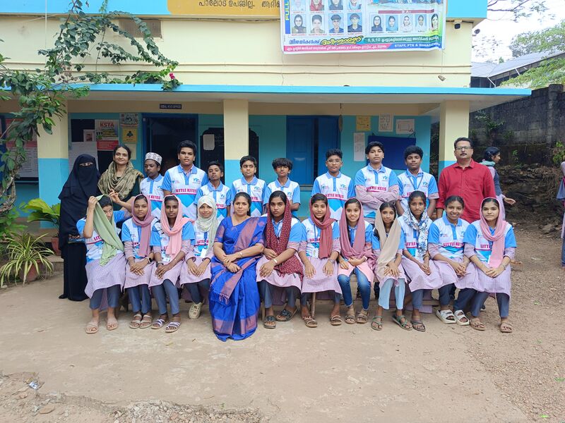 പ്രമാണം:42067 08.jpg