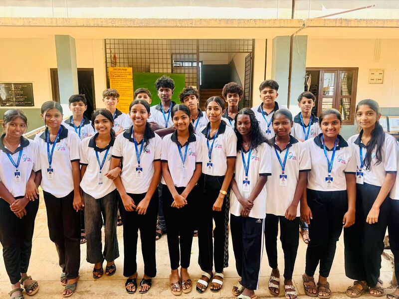 പ്രമാണം:Littlekites 2024-27 batch.jpg