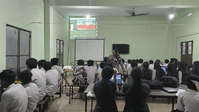 പ്രമാണം:19050 s camp.jpg