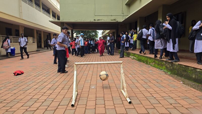 പ്രമാണം:19112-MLP-GOAL2026-Best Kick 01.jpg