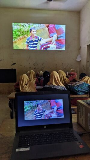 19357Hitech classroom..JPG