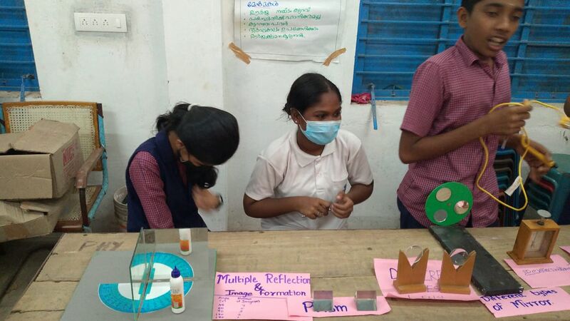 പ്രമാണം:21068 SCIENCE MELA 3.jpeg