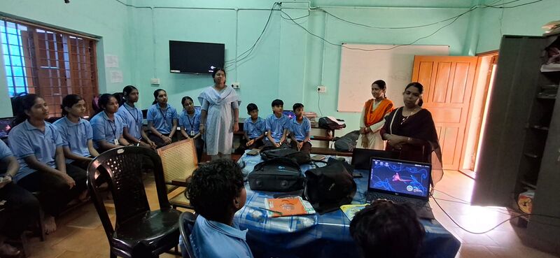 പ്രമാണം:23039 LK Camp 2025.jpg