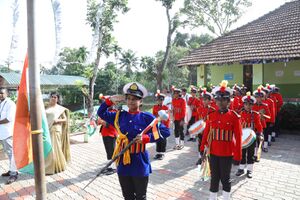 25065-Band troup2.jpg