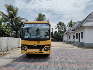 25258 newSchoolBus.jpg