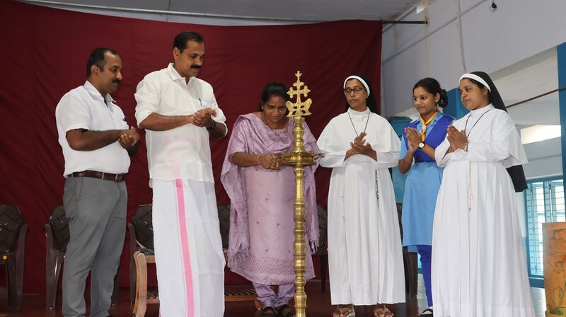 പ്രമാണം:31076 merit day.jpg