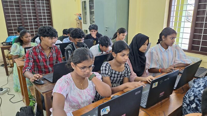 പ്രമാണം:34024 Sub District camp.jpg