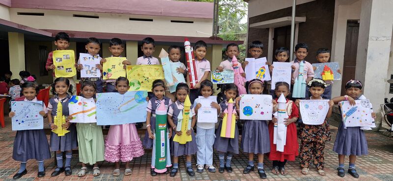 പ്രമാണം:44223 chandra dinam 25 5.jpg