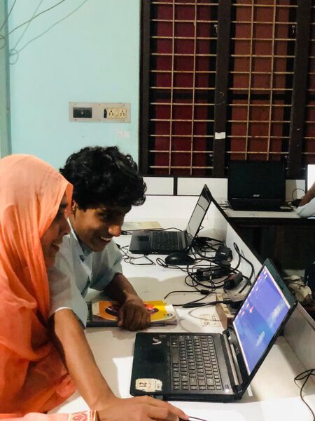 പ്രമാണം:48086 parents training lk11 2025.jpg