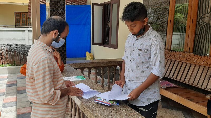 പ്രമാണം:House visit1.jpeg