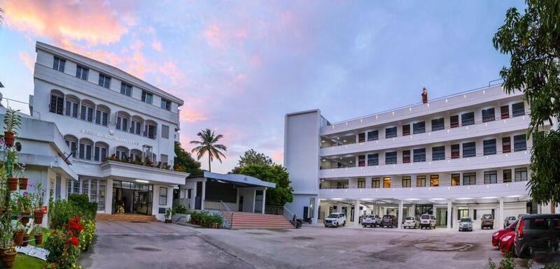 പ്രമാണം:SAN 9237.jpg