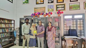 13055 kmhslibrary1.jpg